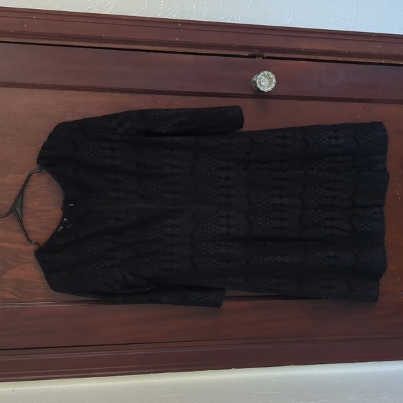 Chico's Black Crochet 3/4 Sleeve Straight Sheath Dress Size Medium - Picture 5 of 6